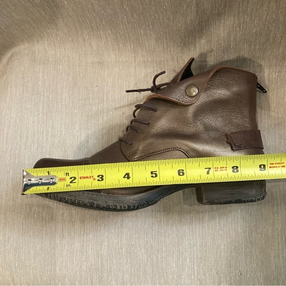 BUENO Sz 36 Sunderland Metallic Two Toned Back Zipper Laces Ankle Leather Boots - Picture 10 of 10